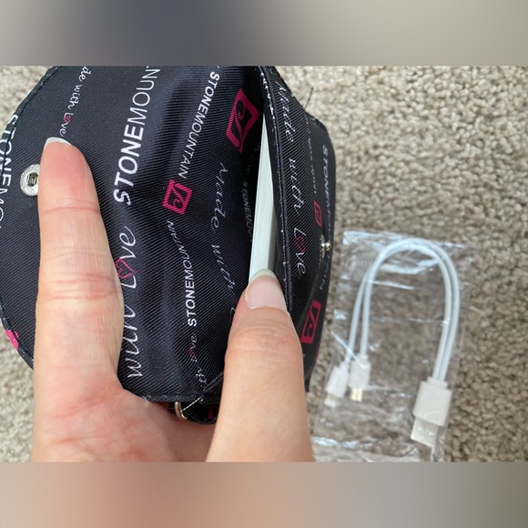 Set of 3 Charging Packs iWalk UBC1800 1800mAh ,kensie iPhones & Tablet White NWT - Picture 7 of 16